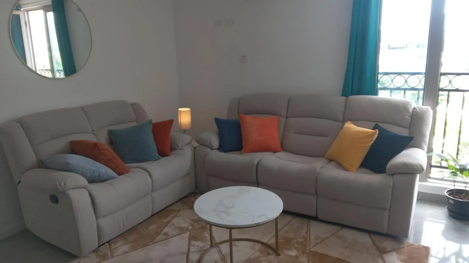 4K-Suite Kingston